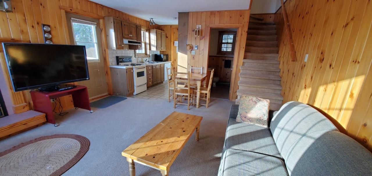 Motel Le Fleuron Saint-Donat-de-Montcalm Exterior photo