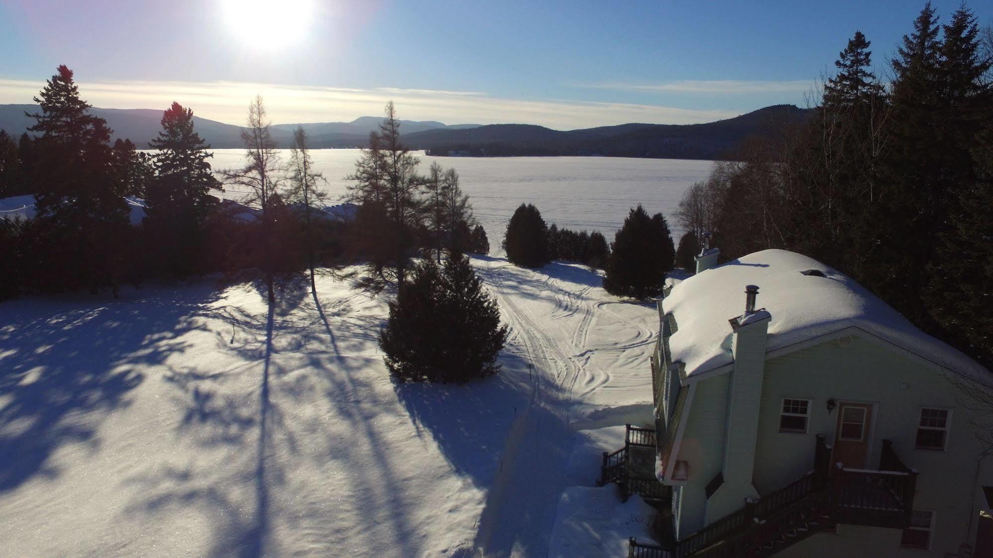 Motel Le Fleuron Saint-Donat-de-Montcalm Exterior photo